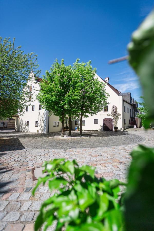Hotel Klostergasthof Thierhaupten Exterior photo
